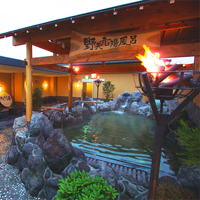 お風呂の紹介 | 野天湯元 湯快爽快 ちがさき