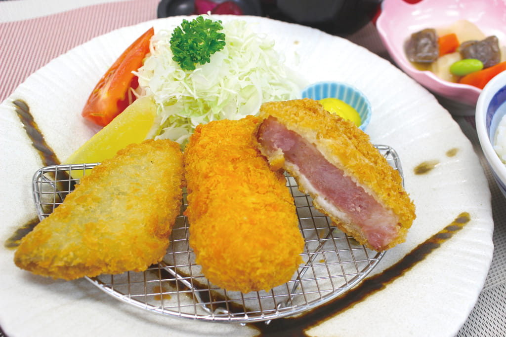 ミックスフライ定食