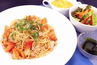 トマトとツナの冷製パスタ