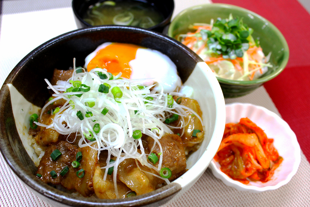 豚丼ランチセット