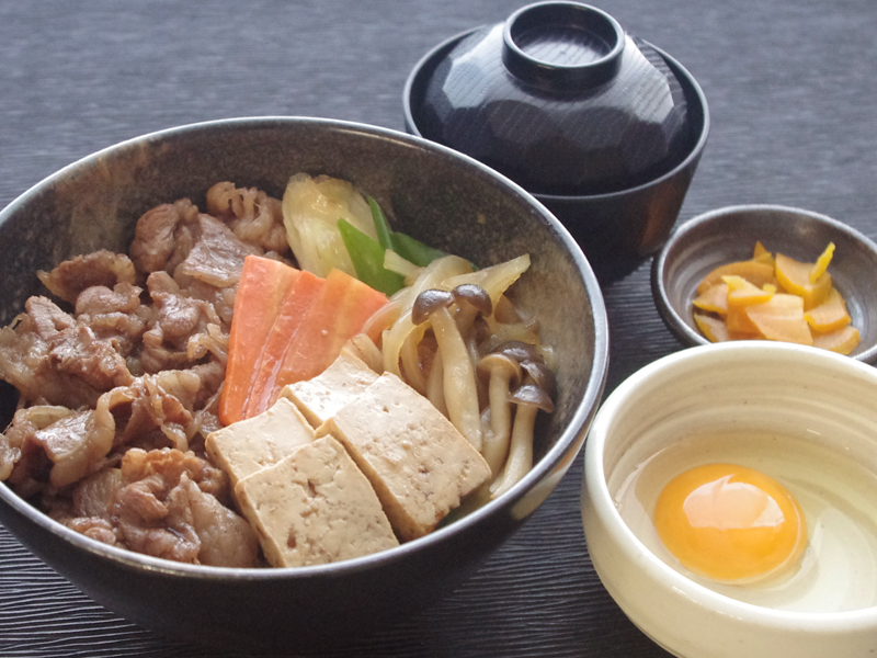すき焼き丼