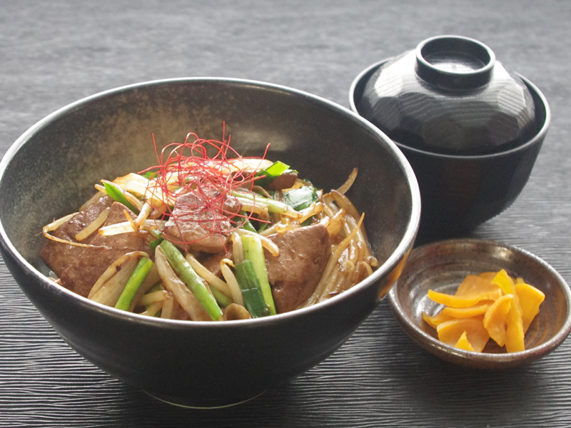 レバニラ丼