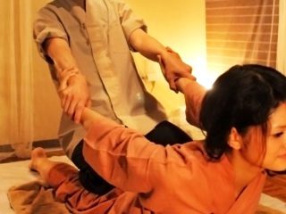 タイ古式療法